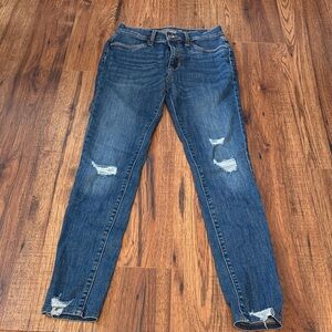Girls Distressed Old Navy Jeggings/skinny Jeans